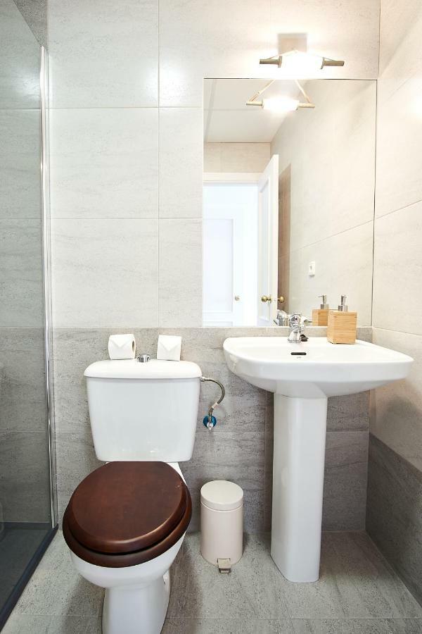San Jacinto Triana Suite By Valcambre Séville Extérieur photo