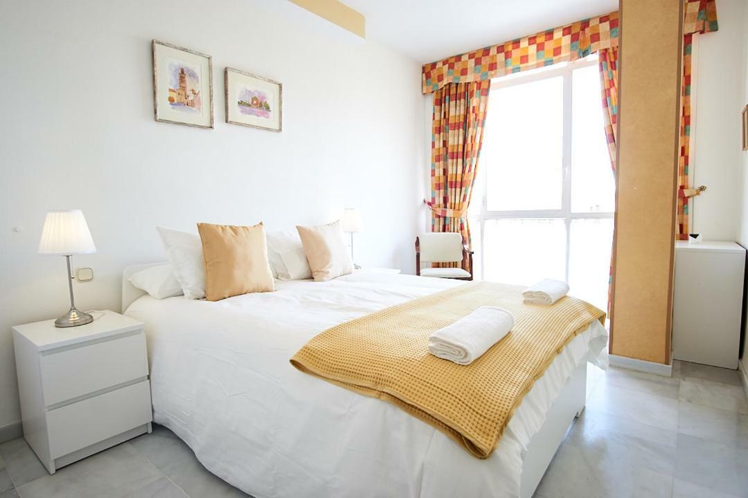 San Jacinto Triana Suite By Valcambre Séville Extérieur photo